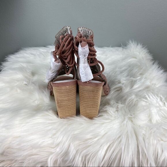 Jeffrey Campbell Ottawa Sandal  - Picture 4 of 8